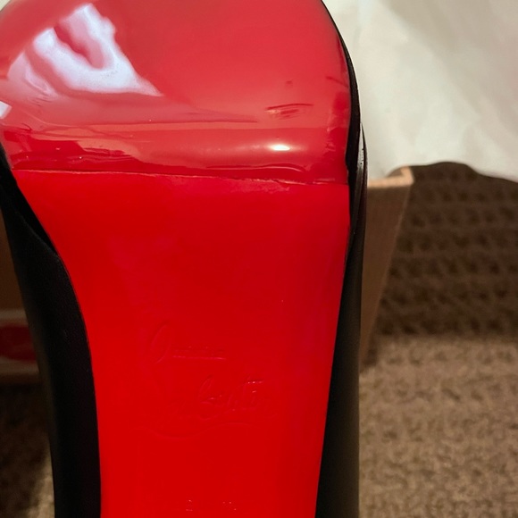 CHRISTIAN LOUBOUTIN KABETTS 100 LEATHER PUMP - Picture 12 of 16